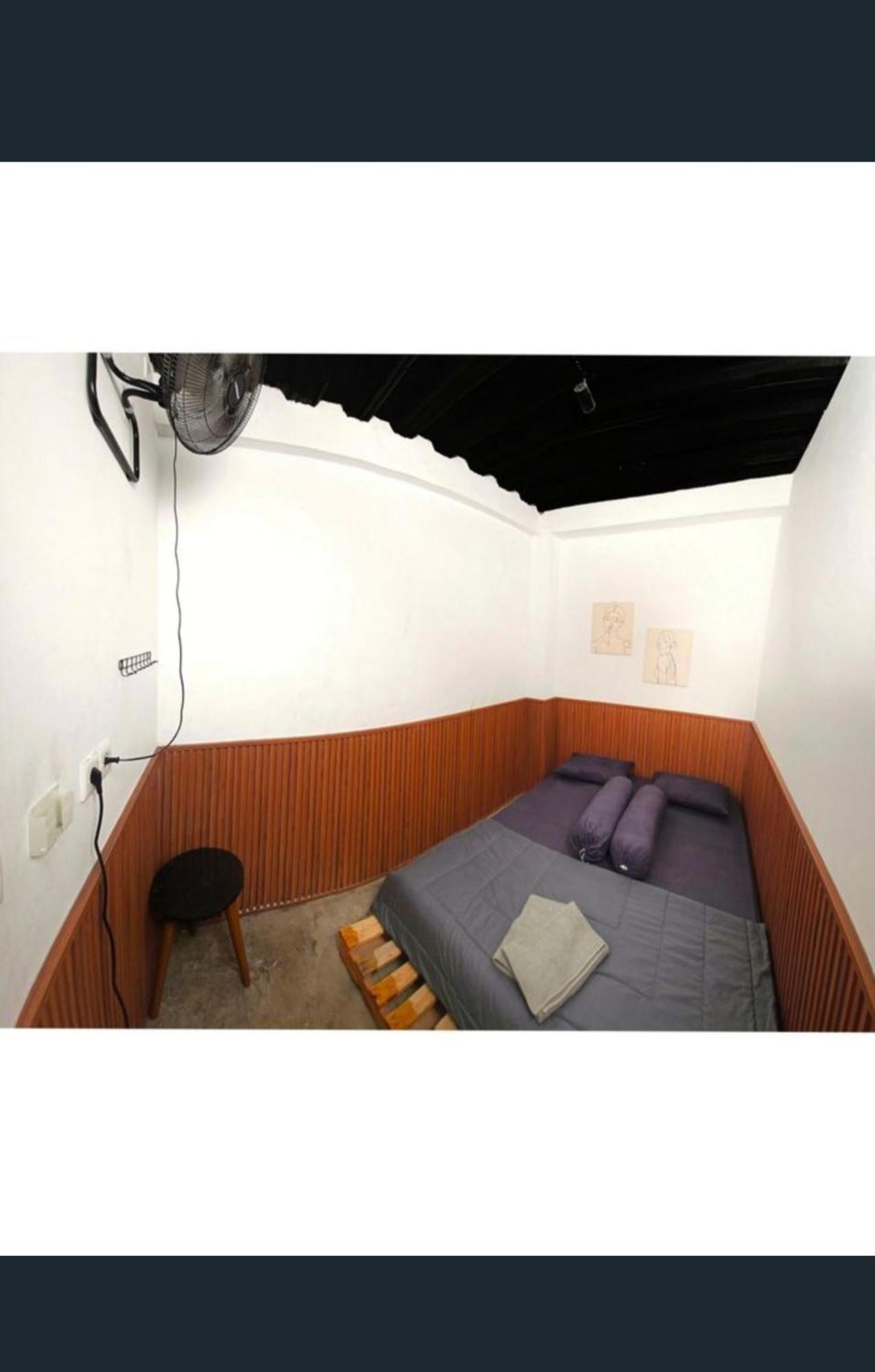 Cilacap Guest House Εξωτερικό φωτογραφία